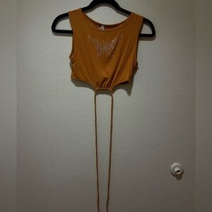 Cute crop with butterfly